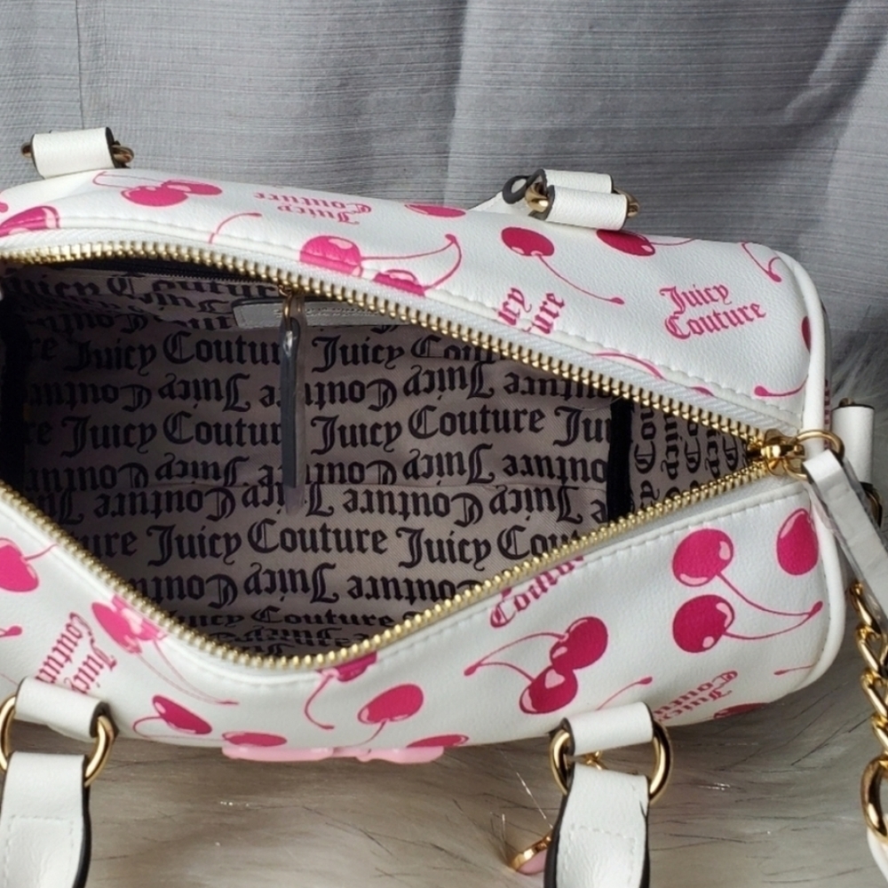 🍒▪️ JUICY COUTURE🔹️ White Cherry On Top Satchel Crossbody Bag - Picture 3 of 4